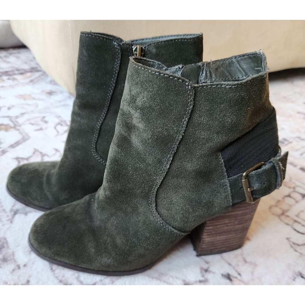 Sbicca Women's Sz. 9 Forest Green Suede Lorenza Ankle Booties